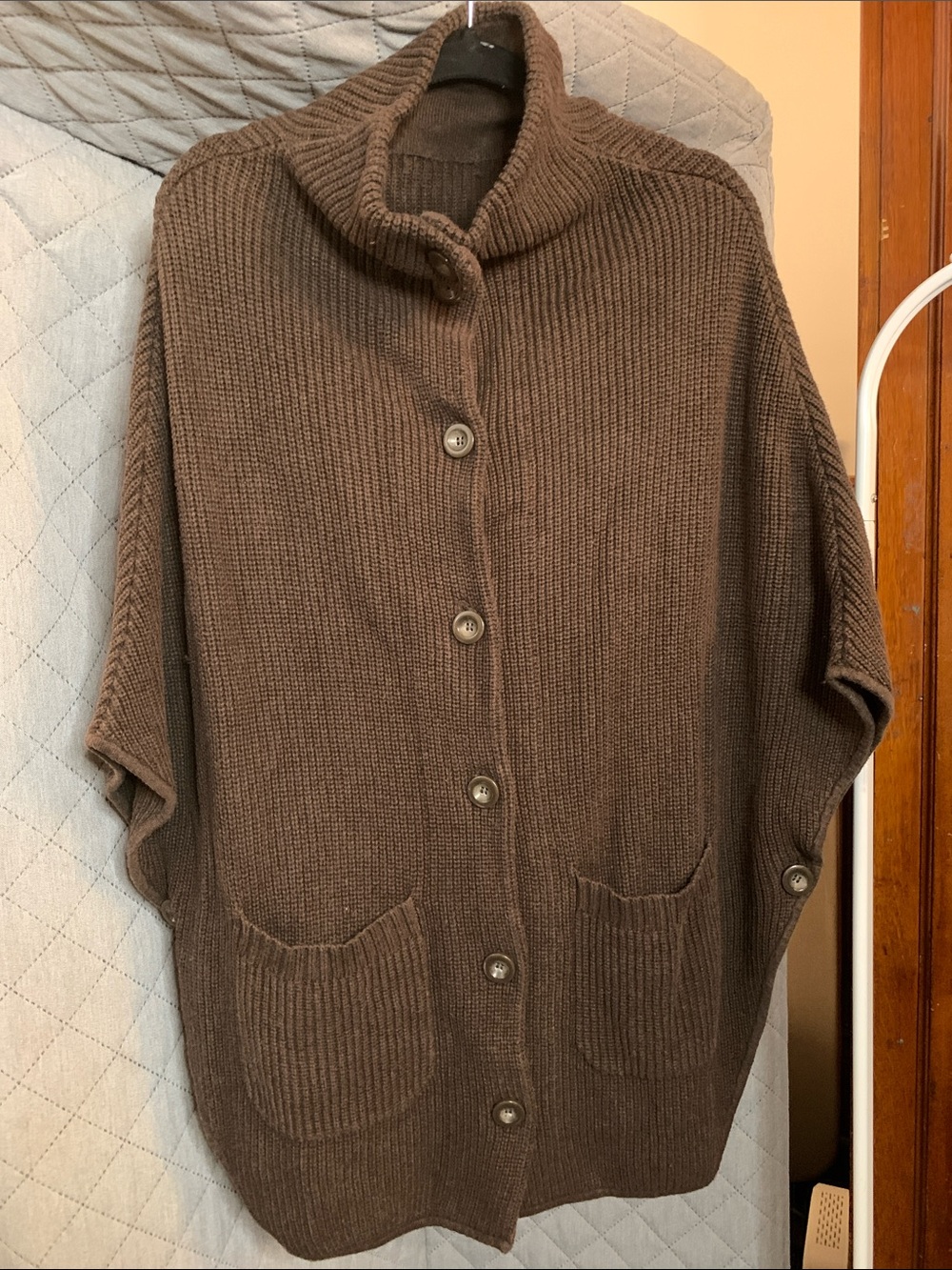 Women’s Brown Button-Up Knit Sweater with Pockets
